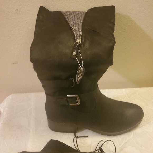 Mari A. Comfort Boots Size 9M- New - Picture 2 of 3